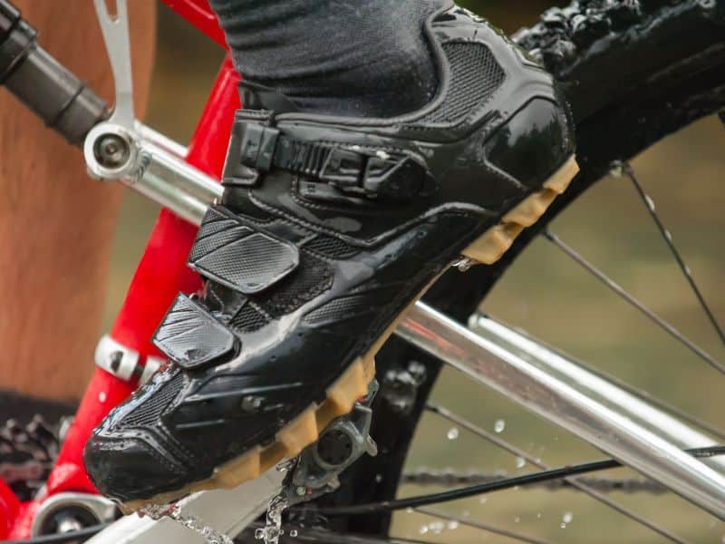 chaussures chaussures VTT et pédales