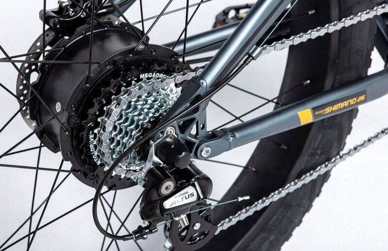 fat-bike-electrique-decathlon-moma-20-pro-composants les composants techniques du fat bike électrique de décathlon moma bike 26 pro