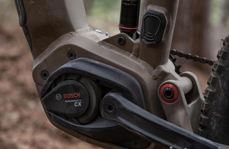 vtt-electrique-stilus-e-all-mountain-moteur moteur Bosch Performance Line CX de 4e génération