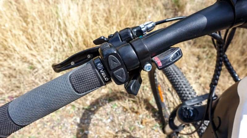 vtt-electrique-poignee-choix choix vtt électrique avec poignée accélérateur